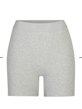 SKIMS soft High-Waist Bike Shorts - Light Gray